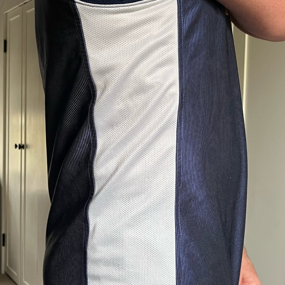 Nike blue tank top - Picture 3 of 6